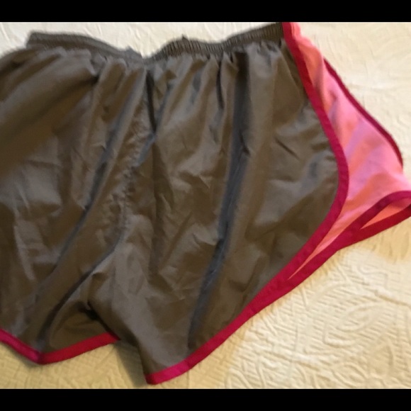 Nike Running shorts - Picture 4 of 6
